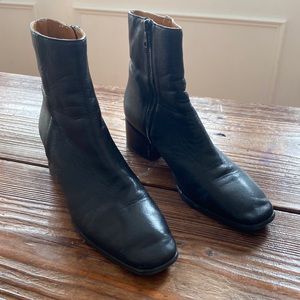 Amazing Rag & Bone Black Ankle Boots! Butter soft THICK leather!